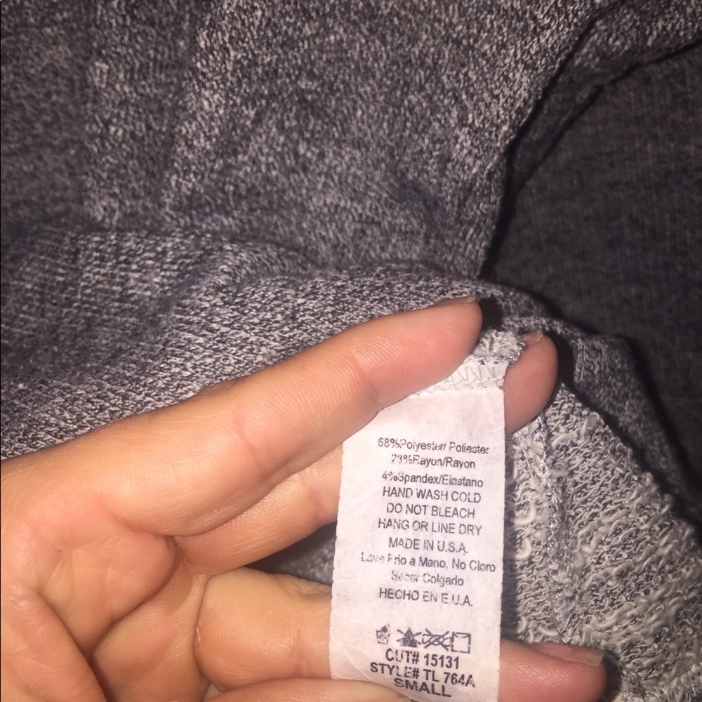 Sweater - Picture 5 of 6